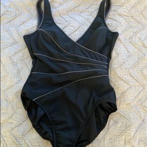 Kirkland Miraclesuit swim suit